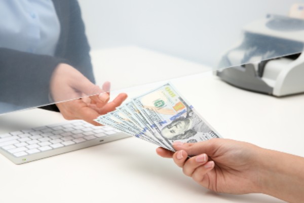 Foreign currency exchange Photo of foreign currency exchange