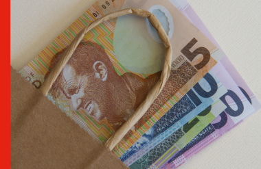 Damaged money