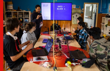 Photo of students at Manurewa High School