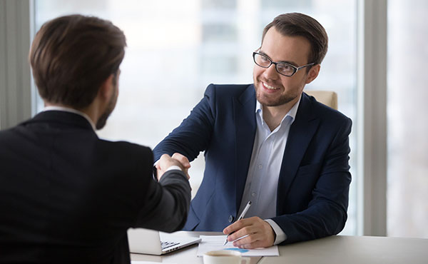 Meetingbanker2